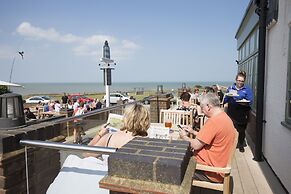 The Botany Bay Hotel