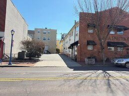 Mainstay Inn