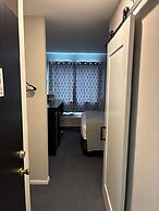 Mainstay Inn