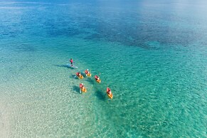 Mantaray Island Resort