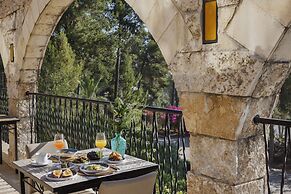 Bayit Bagalil Boutique By Herbert Samuel