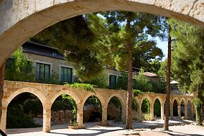 Bayit Bagalil Boutique By Herbert Samuel