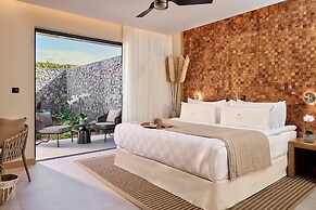 Palm Hotel and Spa