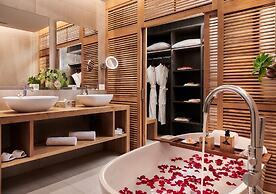 Palm Hotel and Spa