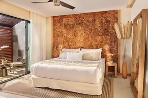Palm Hotel and Spa