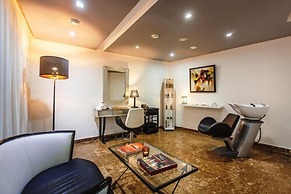 Palais Faraj Suites & Spa