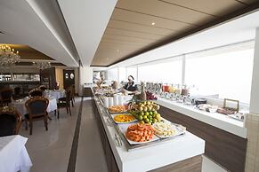 Majestic Ponta Negra Beach