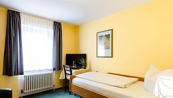 Kurgarten Hotel
