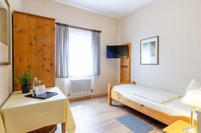 Kurgarten Hotel