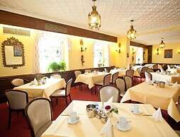 Hotel Strauss