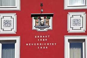 Hotel Strauss