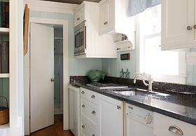 The Cottages at Cabot Cove