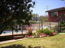 Harbour Lights Holiday Units