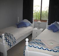 Harbour Lights Holiday Units