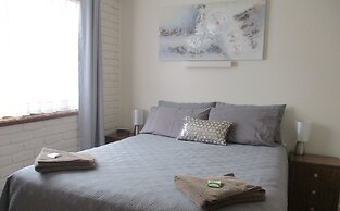 Harbour Lights Holiday Units