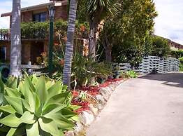 Harbour Lights Holiday Units