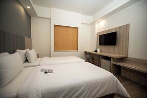 Sparks Life Jakarta, ARTOTEL Curated