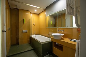 Sparks Life Jakarta, ARTOTEL Curated