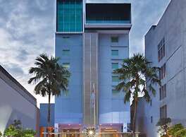 Sparks Life Jakarta, ARTOTEL Curated