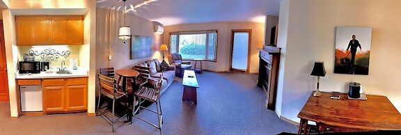 Lodge at Leathem Smith