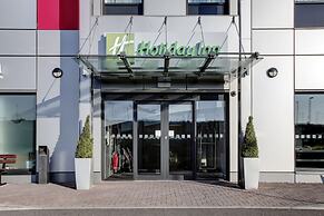 Holiday Inn London - Luton Airport by IHG