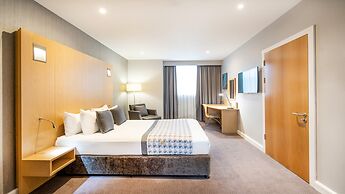 Holiday Inn London - Luton Airport by IHG