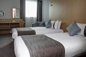 Holiday Inn London - Luton Airport by IHG