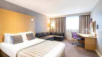 Holiday Inn London - Luton Airport by IHG