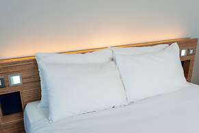 go2 portishead marina hotel