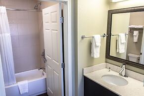Staybridge Suites Minot by IHG