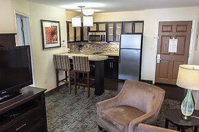 Staybridge Suites Minot by IHG