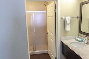 Staybridge Suites Minot by IHG