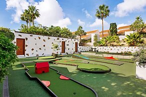 Wyndham Residences Golf del Sur