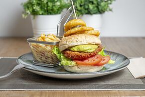 Wyndham Residences Golf del Sur