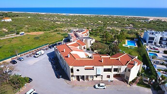 Praia da Lota Resort - Hotel