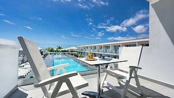 Ura Lara - Adults Only