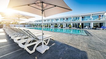 Ura Lara - Adults Only