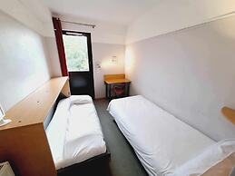 Cis De Champagne - Hostel