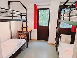 Cis De Champagne - Hostel