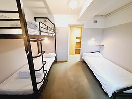 Cis De Champagne - Hostel