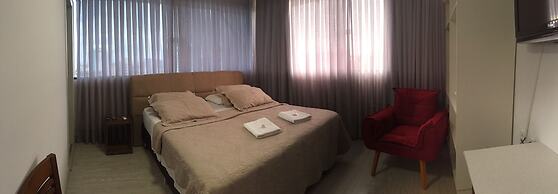 Vila Alaide Praia Hotel