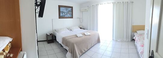 Vila Alaide Praia Hotel