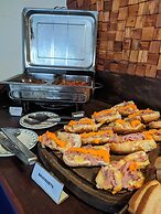 Vila Alaide Praia Hotel