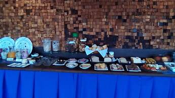 Vila Alaide Praia Hotel