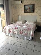 Vila Alaide Praia Hotel