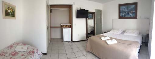 Vila Alaide Praia Hotel