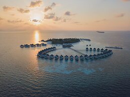 Centara Grand Island Resort & Spa Maldives