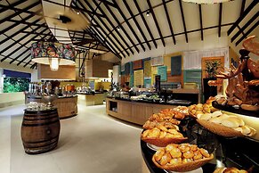 Machchafushi Island Resort & Spa Maldives, The Centara Collection