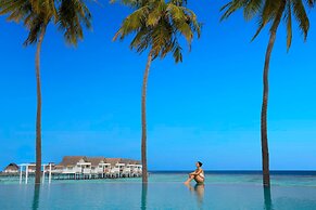 Machchafushi Island Resort & Spa Maldives, The Centara Collection