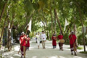 Machchafushi Island Resort & Spa Maldives, The Centara Collection